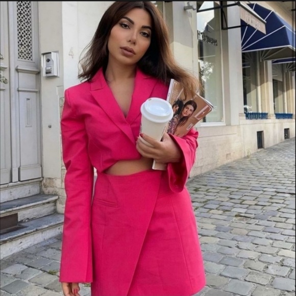 {Zara} Gorgeous Cut Out Blazer Dress - Picture 12 of 16